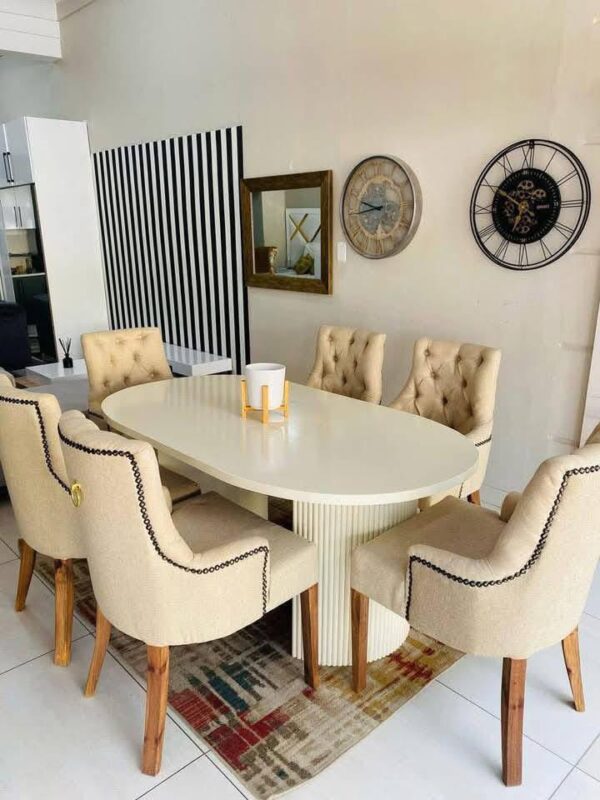 Affordable dining table Umuahia