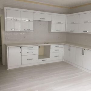 Luxury kitchen cabinets in Awka